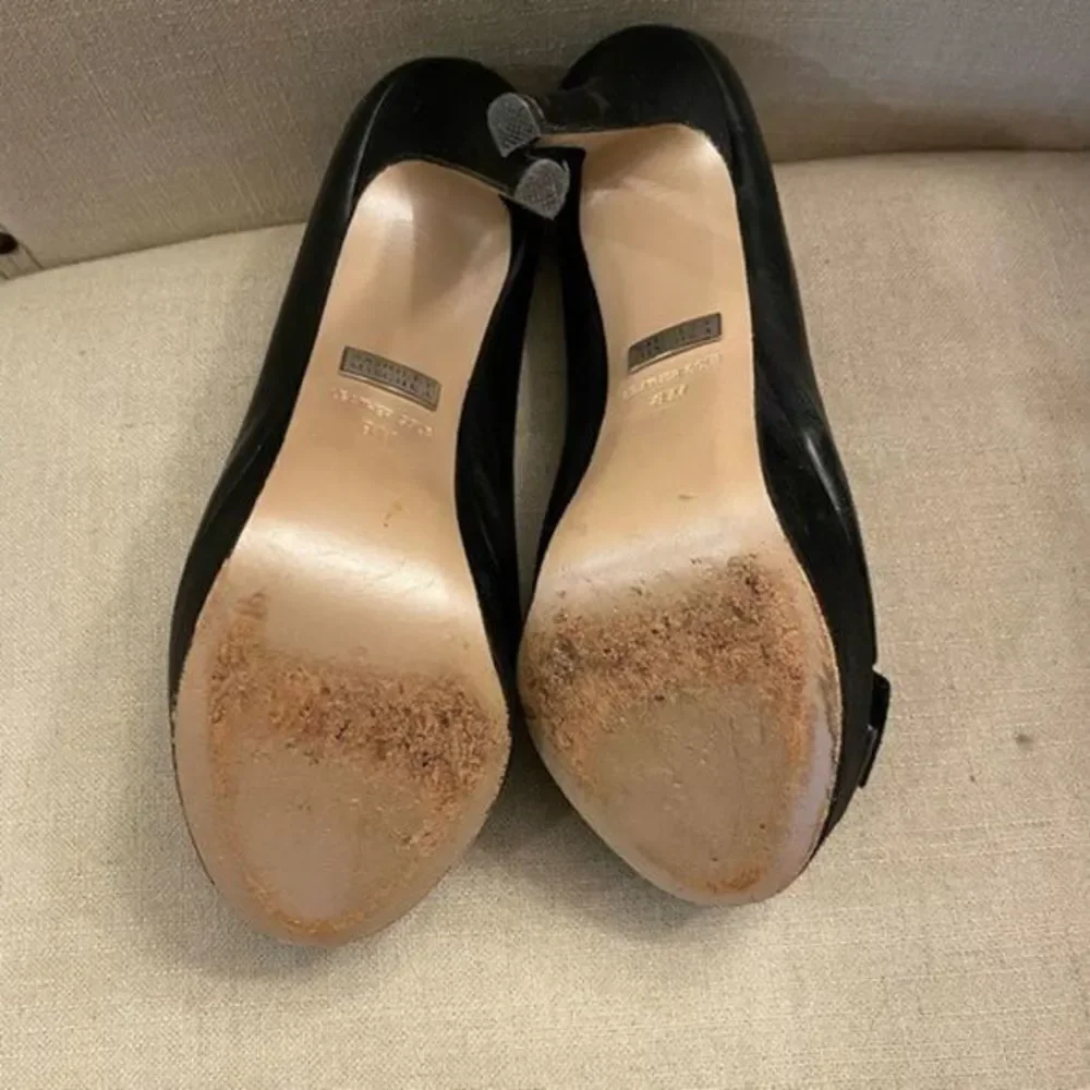 Badgley Mischka Platform Heels Price Is Firm